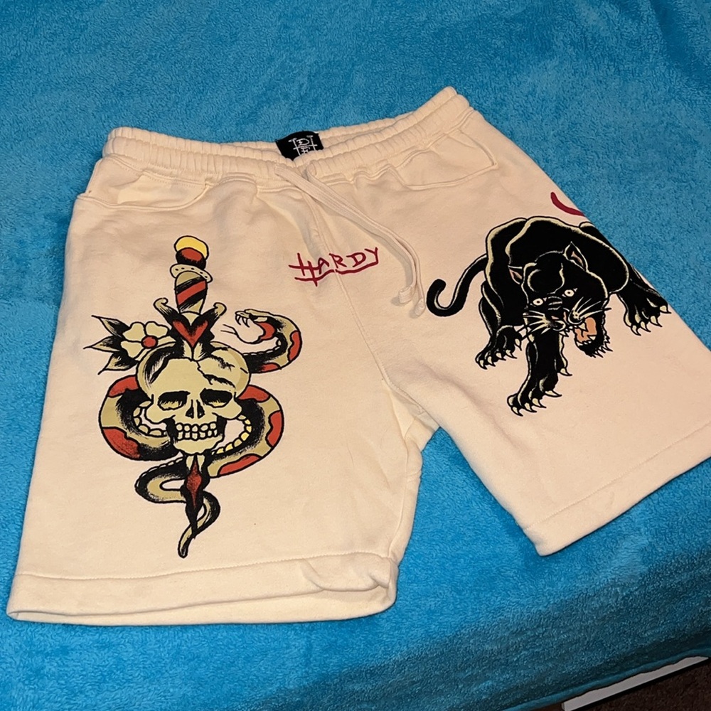 SOLD Y2K Ed Hardy Double Side Skull/Panther Graphic Sweatshorts